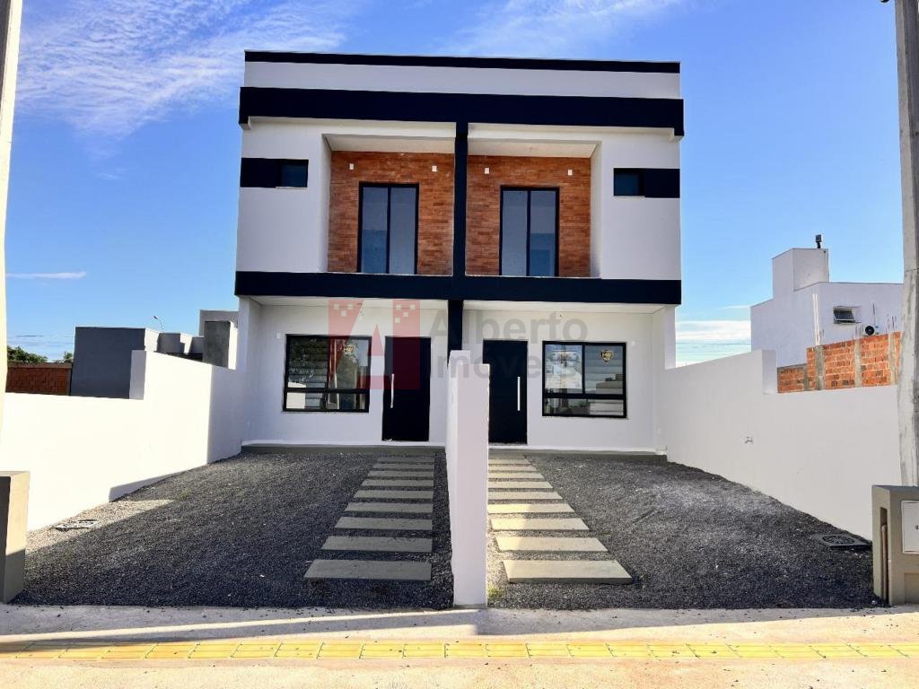 Sobrado 2 Dormitórios